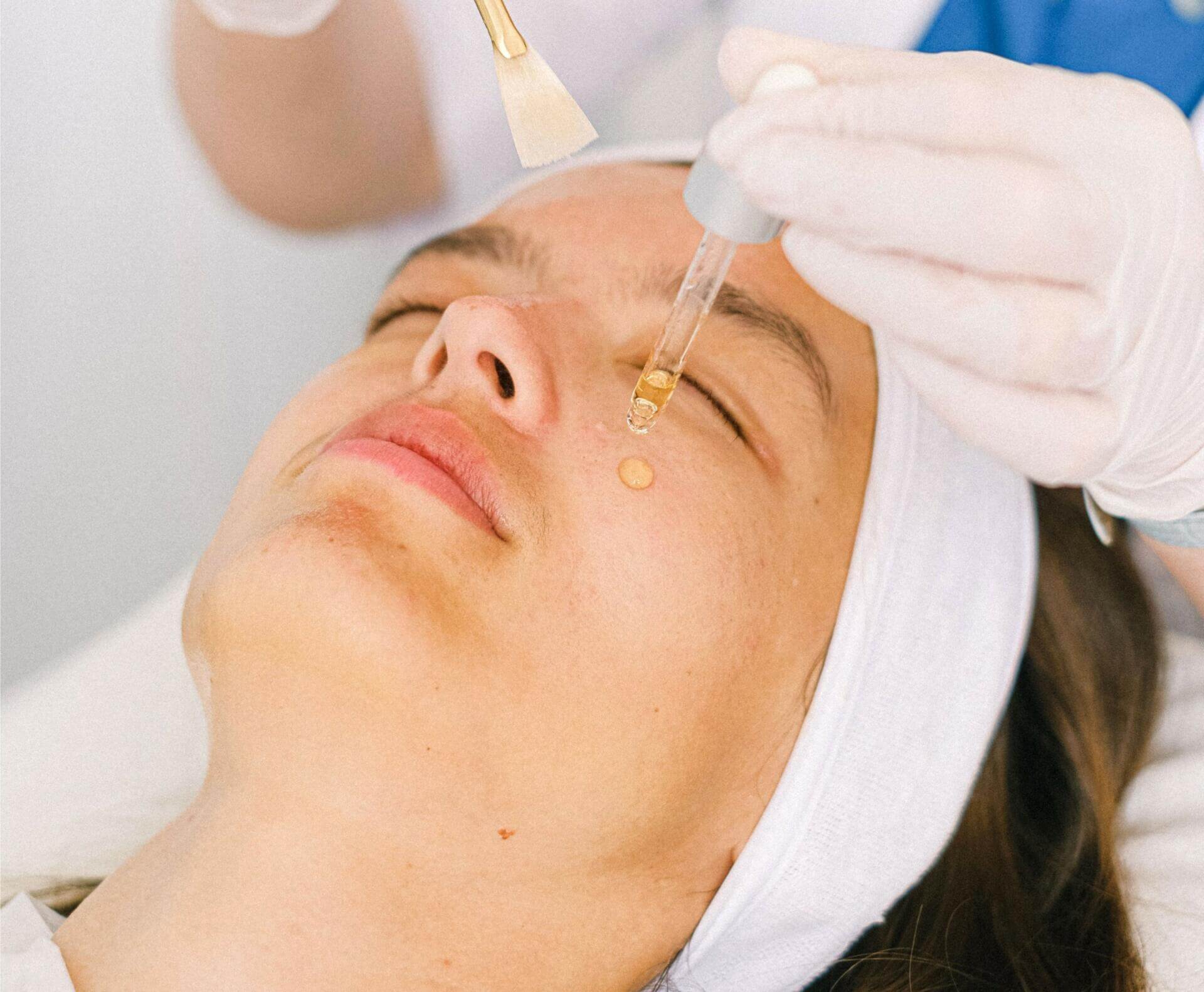 What's the difference between a face oil and a moisturizer? Reviva Labs